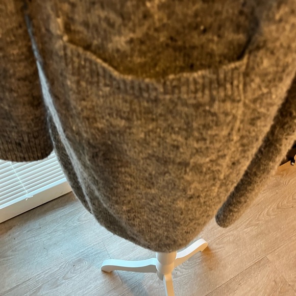 Max Studio Sweater Wrap - Picture 5 of 8